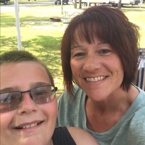 Meet your Posher, Lori